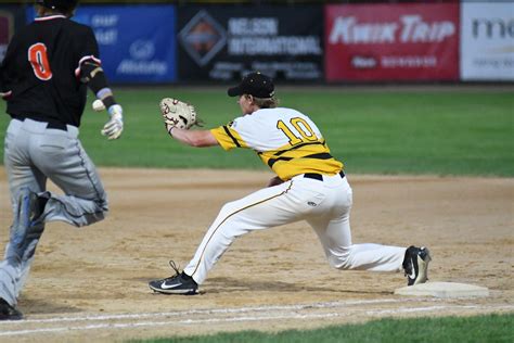 Hotels near bill taunton stadium. Rox Win in Extras Over Stingers - Willmar Stingers ...