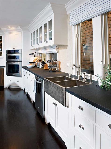 Finding a kitchen countertop that functions best for your household? 43 Kitchen Countertops Design Ideas -Homeluf.com