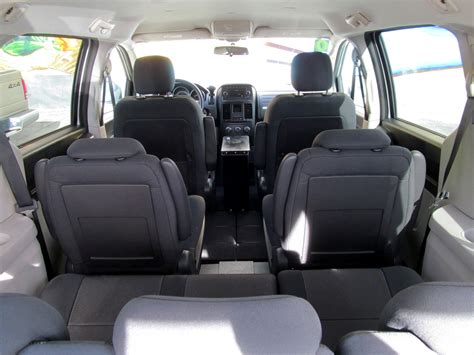 Photos of the dodge grand caravan: 2009 Dodge Grand Caravan - Interior Pictures - CarGurus