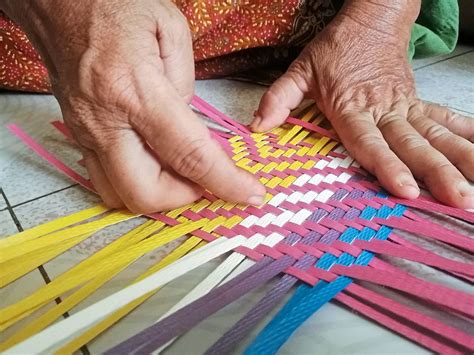 This Sarawakian Grandmother Is Reviving The Traditional Art Of Weaving