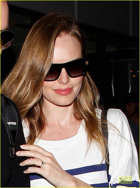 Kate Bosworth And Michael Polish Hold Hands After Lax Landing Photo 2890259 Kate Bosworth