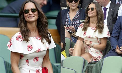 Pippa Middleton Suffers A Wardrobe Malfunction In The Royal Box At Wimbledon 2016 Daily Mail
