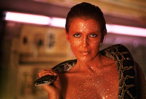 Blade Runners Joanna Cassidy Wants To Be In The Sequel The Star