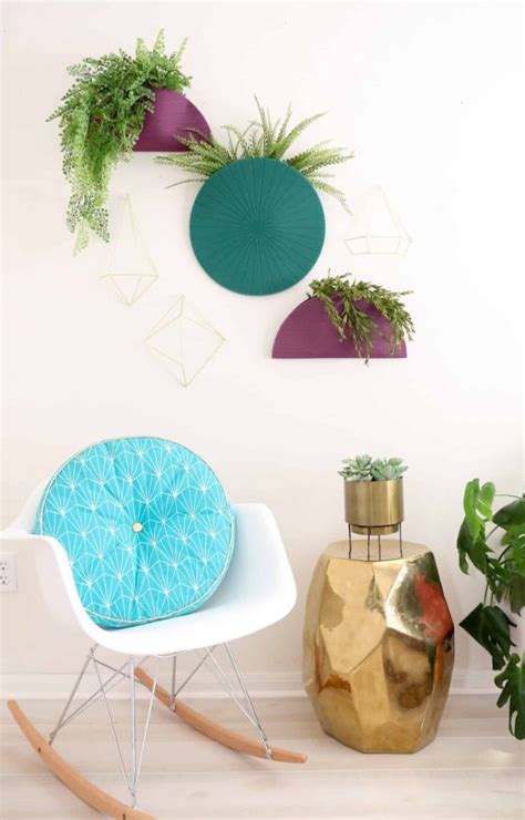 Here are some of our favorite chic wall art ideas that are so good, no one will a bedroom wall with 3d wall decor. 34 Cheap DIY Wall Decor Ideas - DIY Projects for Teens