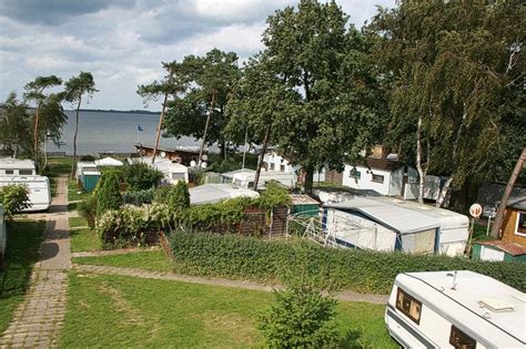In der ferienregion ostsee finden sie zahlreiche ferienwohnungen. Campingplatz Weymann am Salzhaff in Pepelow!