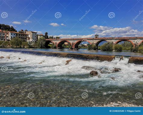 Serchio River Park In Lucca Stock Photo Image Of Spring Lucca