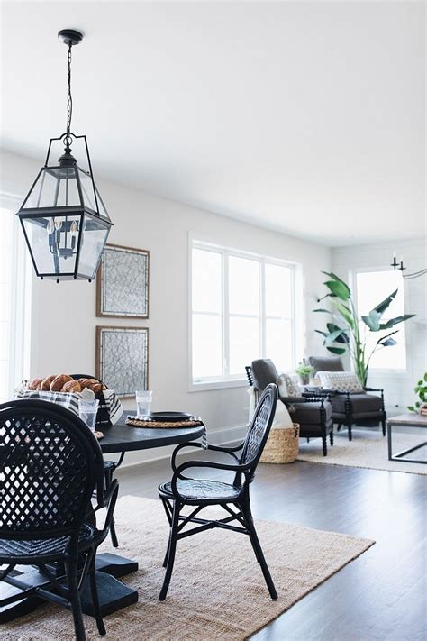 Best white paint for ceiling and trim. Classic Gray by Benjamin Moore Popular main floor paint ...