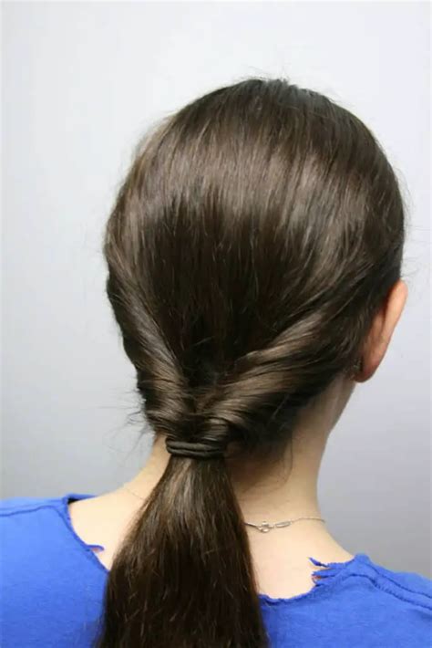 44 Easy Ponytail Hairstyle For Long Hair