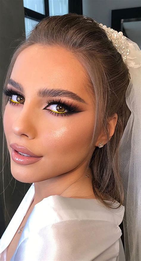Stunning Makeup Looks Soft Glam Glowing Bridal Look