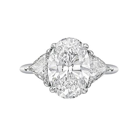 Gleam inspiration from the oval diamonds roots and see how different ring unlike the round diamond, however, the oval's elongated length also gave the illusion of a higher carat weight. Tiffany Oval-Cut Diamond Ring | Betteridge