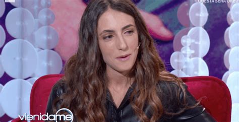 Mara venier rende omaggio a francesco nuti e al suo 66 compleanno invitando i suoi grandi amici, da giovanni veronesi a ornella muti, oltre alla figlia dell'attore toscano, ricoverato in una clinica romana. ginevra nuti a vieni da me oggi | Ultime Notizie Flash