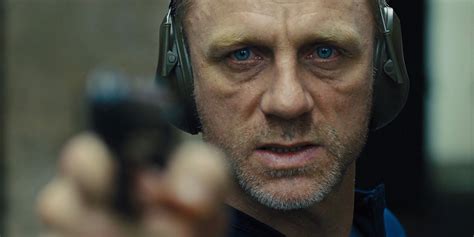 Daniel Craig Will Return For James Bond 25 Screen Rant