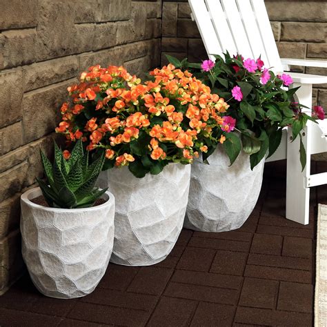 Sunnydaze Homestead Fiber Clay Planter Flower Pot Durable Indoor