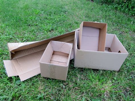 Pour les uns, c'est un pur bonheur, et pour les autres un véritable calvaire. Deux trucs avec du carton pour que votre potager résiste ...