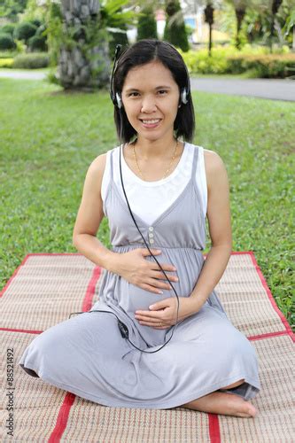 Pregnant Thai Telegraph