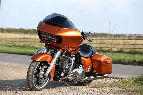 The 2020 road glide limited now has black finish options for nearly every color scheme, letting riders choose to black out the engine. HARLEY-DAVIDSON ROAD GLIDE SPECIAL (2015-on) Review | MCN