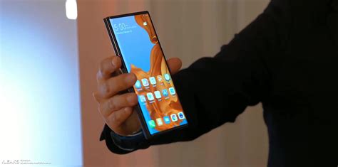 Huawei Katlanabilir Akıllı Telefonu Mate Xi Tanıttı Techworm
