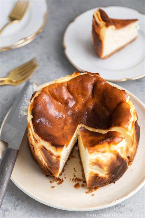 Kristina vanni dripping with delectable salted caramel, this cheesecake is pure decadence. Small Cheesecake Recipes 6 Inch Pans : Mini Cheesecake Recipe For One Two Lifestyle Of A Foodie ...