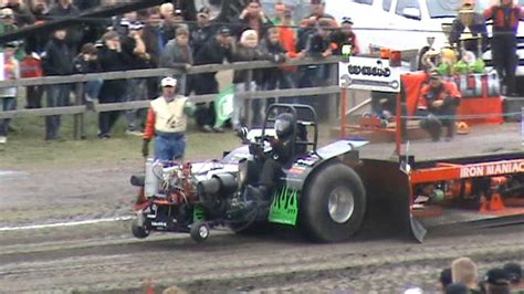 tractor pulling european championships 2011 youtube