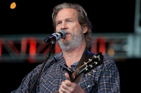 Jeff Bridges Previews Debut Album At La Show Billboard