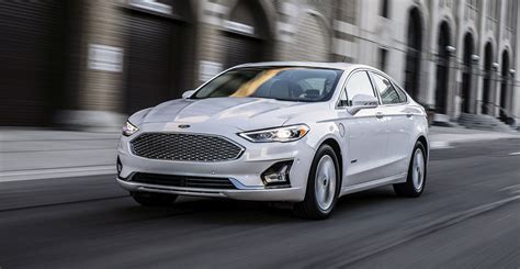 See body style, engine info and more specs. FORD Fusion specs & photos - 2018, 2019, 2020 - autoevolution