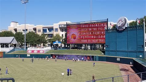 Stadium Dr Pepper Ballpark Reviews And Photos 7300 Roughriders