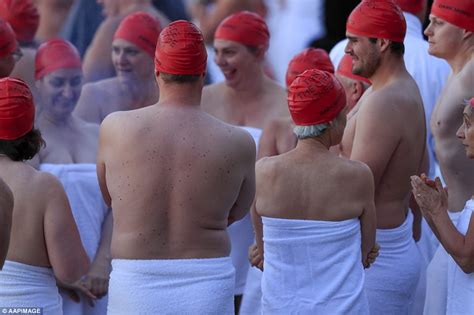 Dark Mofo Festivals Nude Swim Has Towel Shortage Daily Mail Online