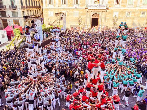 Els Castellers De Sarrià Fan La Millor Diada Del Seu Historial La