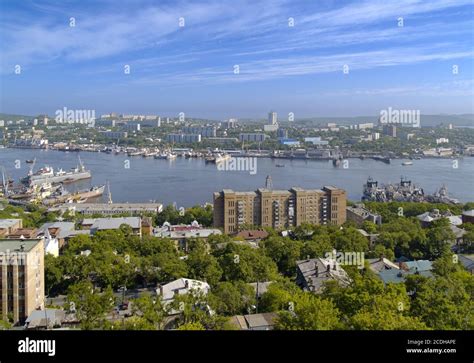 The City Vladivostok Bay Golden Horn Russia Stock Photo Alamy