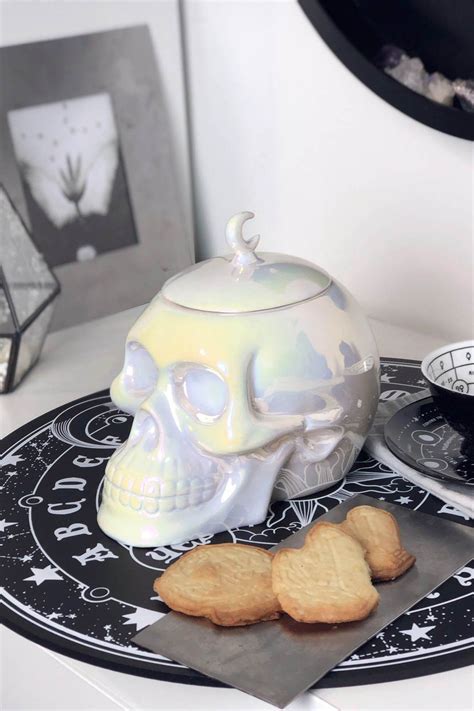 Skull Cookie Jar Aura Skull Cookies Cookie Jars Ceramic Cookie Jar