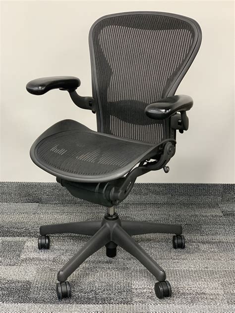 Herman Miller Aeron Size B In Graphite Fully Loaded