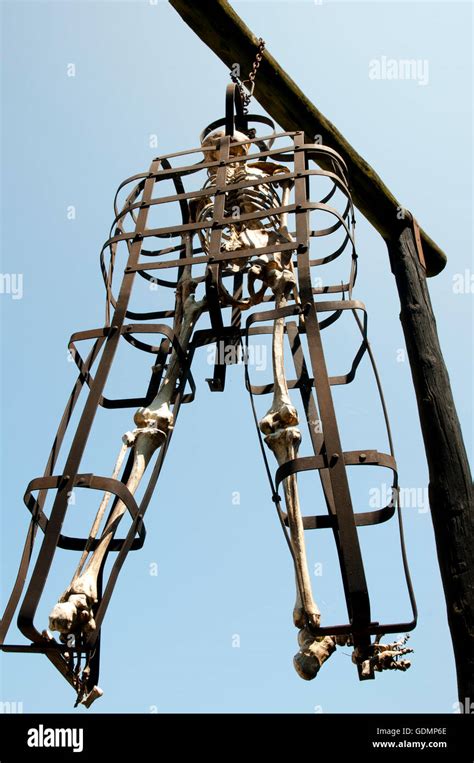 ️ The Rack Torture Device 5 Worst Medieval Torture Devices 2019 02 14