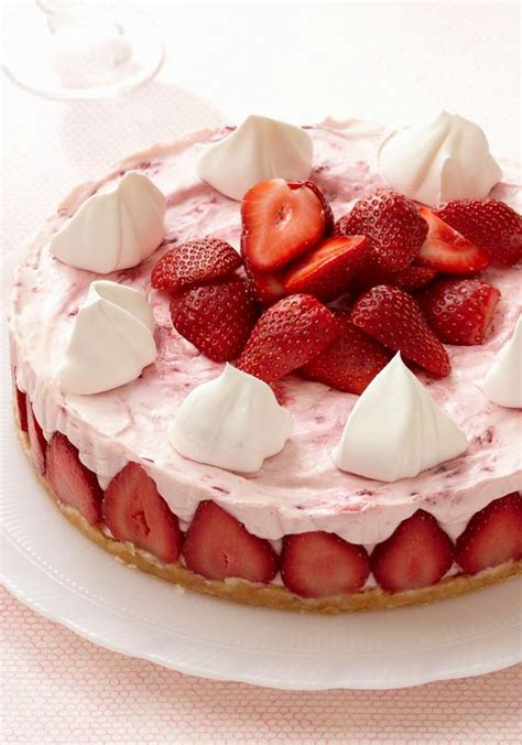 C'est quasiment la même que celle que j'avais publiée ici, mais avec moins de gélatine, pour un peu j'ai déjà testé votre recette de cheesecake aux fruits de la passion,j'ai préféré faire une gelée framboises,c'était vraiment excellentissime !! Cheesecake Mascarpone Framboise Sans Cuisson - Ourtrips Info