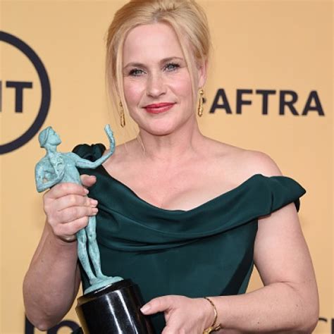 Oscars 2015 Patricia Arquette Wins Best Supporting Actress For