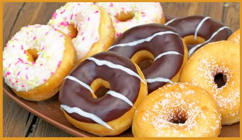 Selain memiliki rasa yang manis, donat juga selamat mencoba dan berkreasi sendiri dengan cara membuat donat ala doyanresep.com, semoga bermanfaat. Cara Membuat Donat Gula yang Empuk Anti Bantat