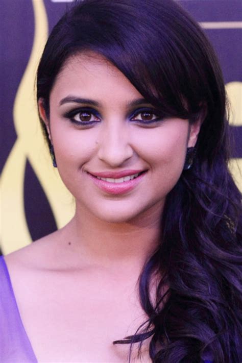 Parineeti Chopra Bollywood Actress Wallpapers Hot Pictures Photos Collection Hd Walls