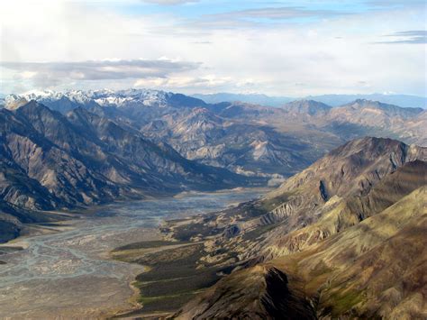 Explore The Stunning Beauty Of Kluane National Park