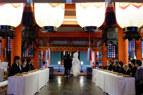 Traditional Japanese Shinto Style Weddings