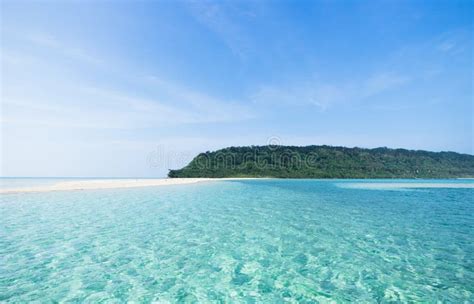 Deserted Tropical Island Beach And Clear Blue Water Okinawa Japan