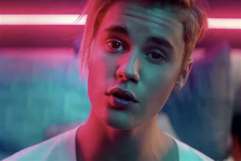 see justin bieber s what do you mean music video