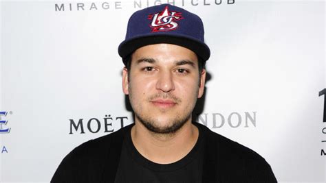 Rob Kardashian Shows Off Massive Weight Loss In New Photo Iheart
