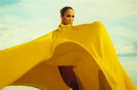 Jennifer Lopezs Ni Tu Ni Yo Video Feat Gente De Zona Watch Billboard