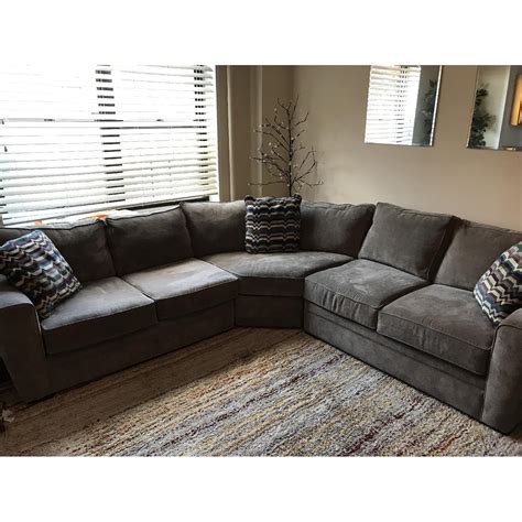 Raymour & Flanigan Artemis II 3-Piece Sectional Sofa - AptDeco
