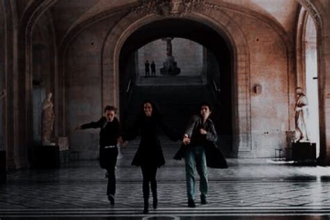 Pin by Hope on * dark academia. in 2020 | Dark aesthetic ... Dark academia is a tiktok and tumblr aesthetic and subculture centered around higher education, writing/poetry, the arts, and classic greek and gothic architecture.
