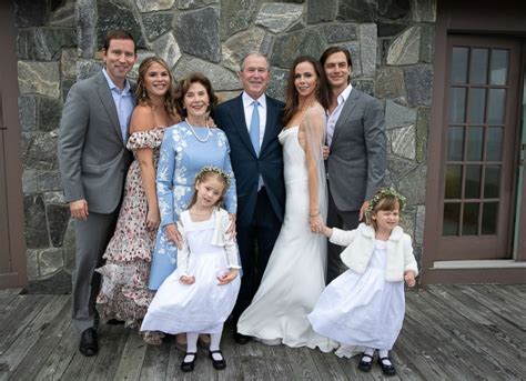 Former First Daughter Barbara Bush Got Married And Only Invited 20