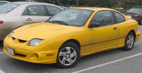 Been A Long Time Since Ive Seen A Pontiac Sunfire This Was A First