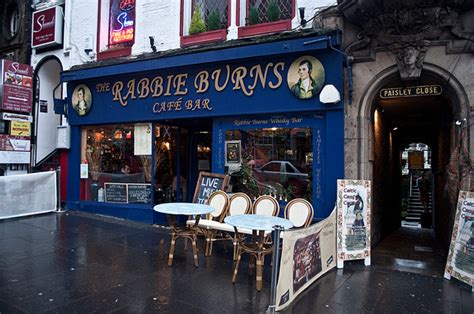 Karen Brodie Photography Edinburgh Rabbie Burns At Paisley Close