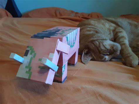 Minecraft Papercraft Cat