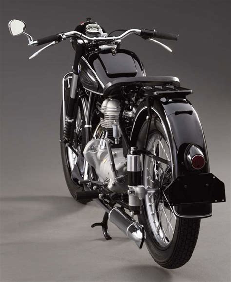 Vehicles » motorcycles » bmw r75. Singularly Perfect: 1953 BMW R25/2 - Classic German Motorcycles - Motorcycle Classics