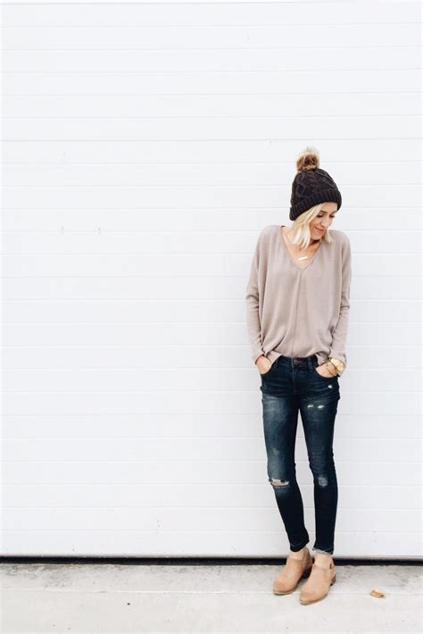 Long Sleeves Beanies Fashion Style Outfits